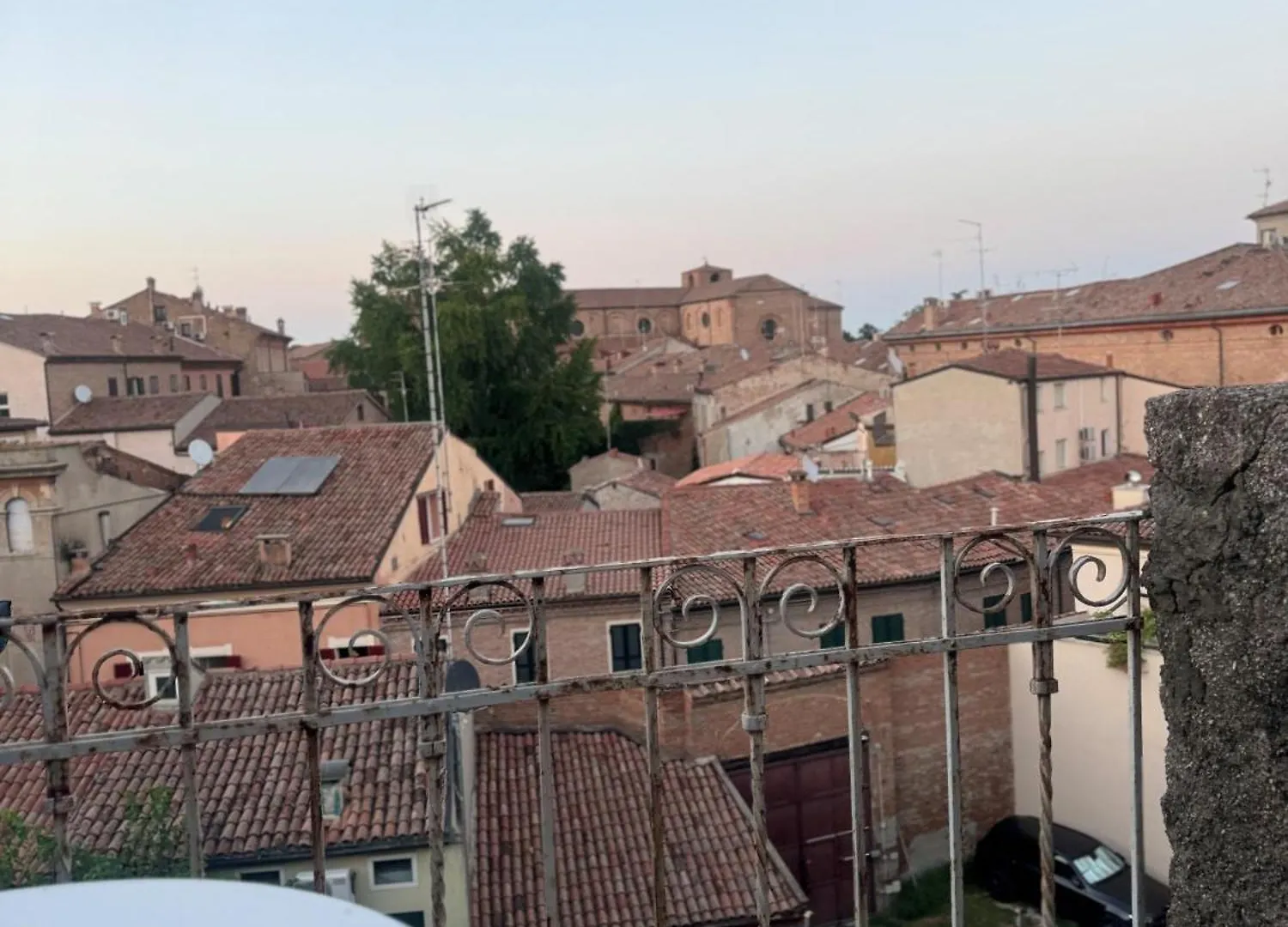 Home Elena Ferrara Italia