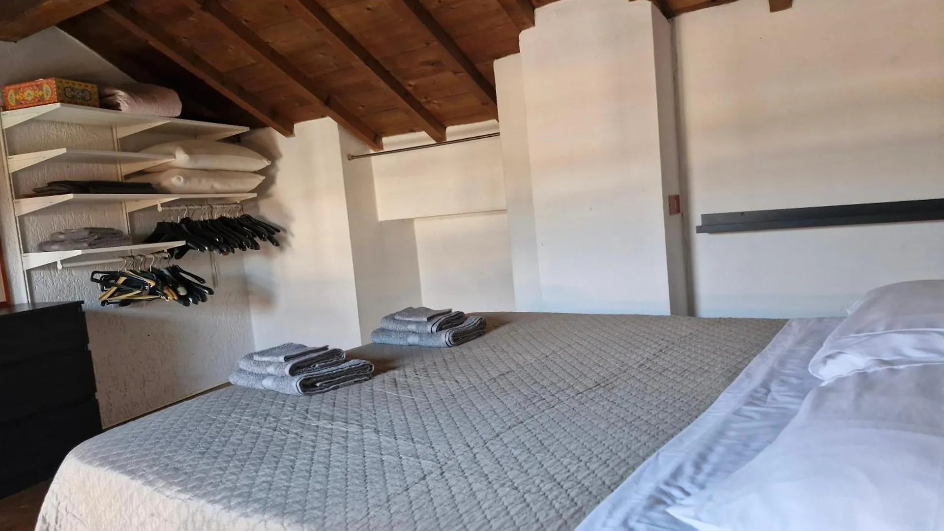 Appartamento Home Elena Ferrara